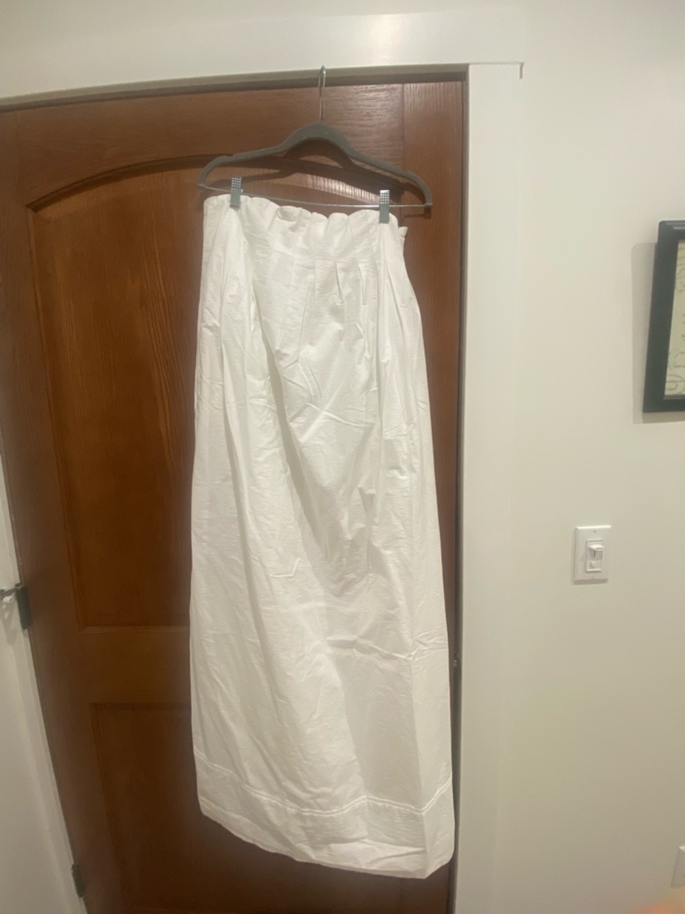 DISSH White Maxi dress with pleated top of dress